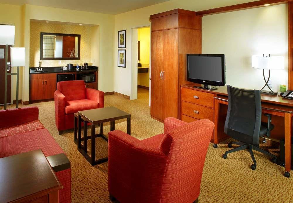 Courtyard By Marriott Pittsburgh Washington Meadow Lands Hotel Kültér fotó