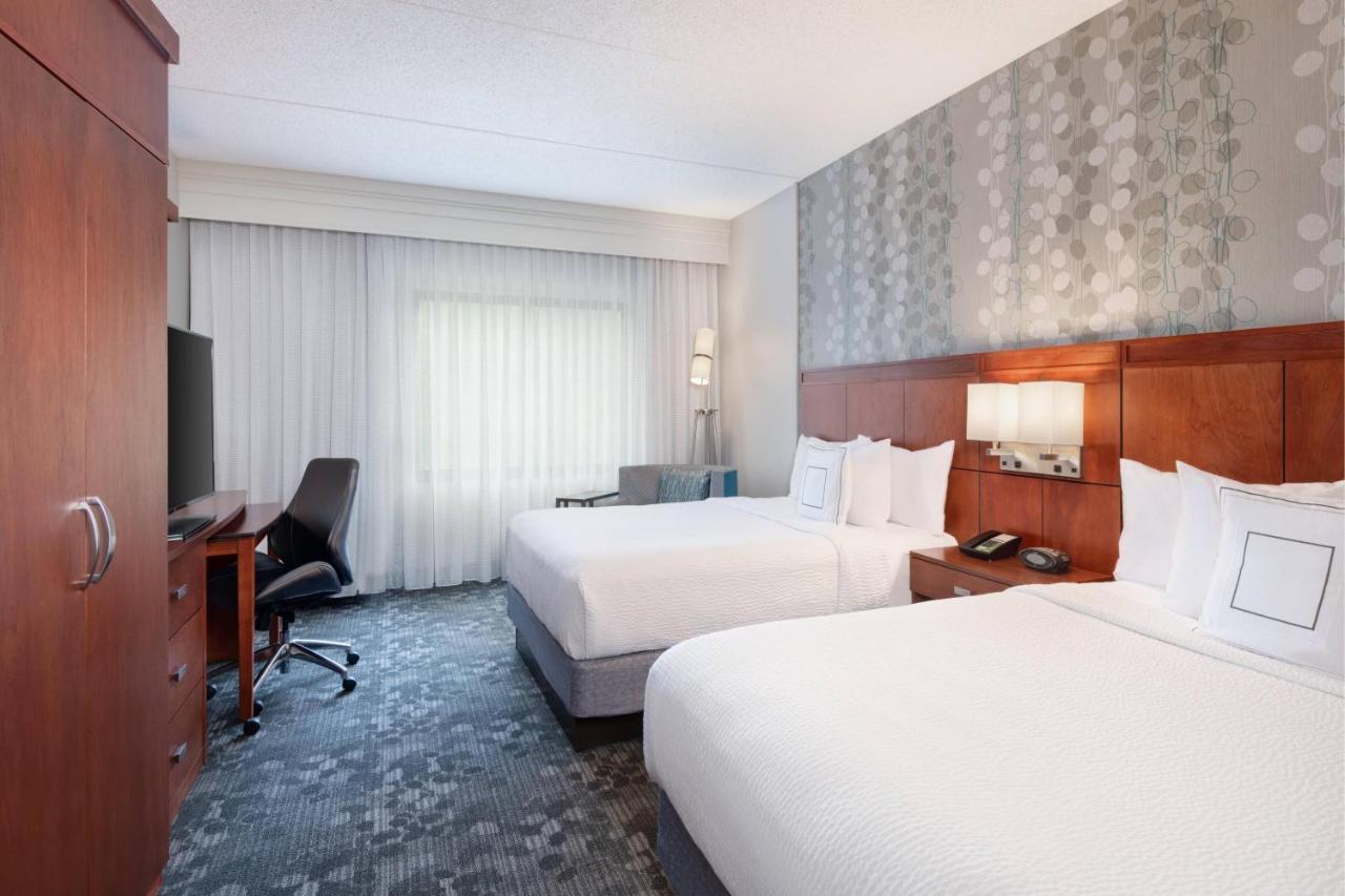 Courtyard By Marriott Pittsburgh Washington Meadow Lands Hotel Kültér fotó