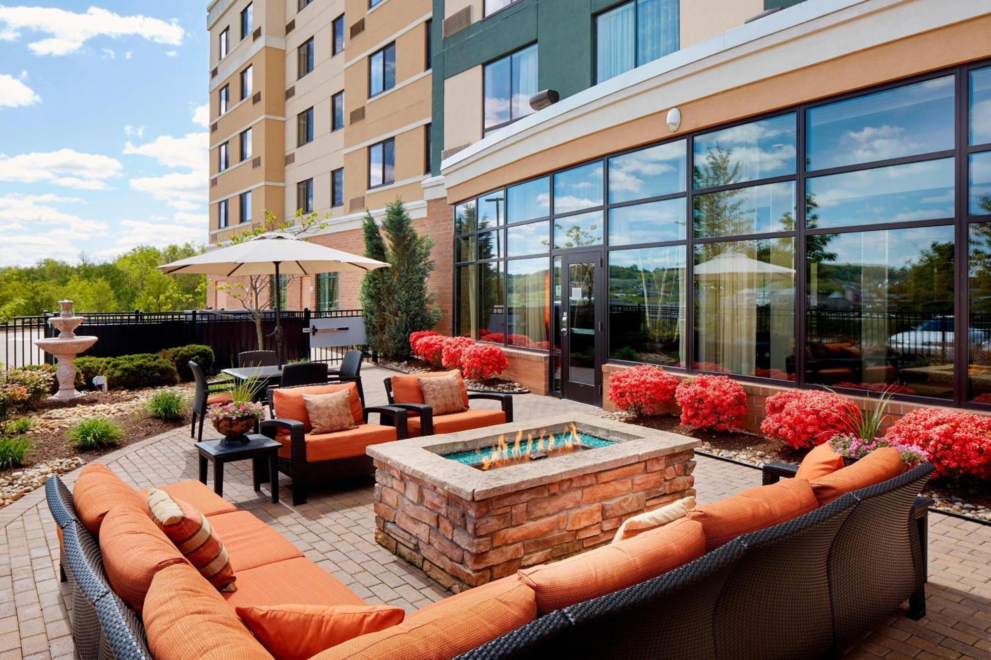 Courtyard By Marriott Pittsburgh Washington Meadow Lands Hotel Kültér fotó