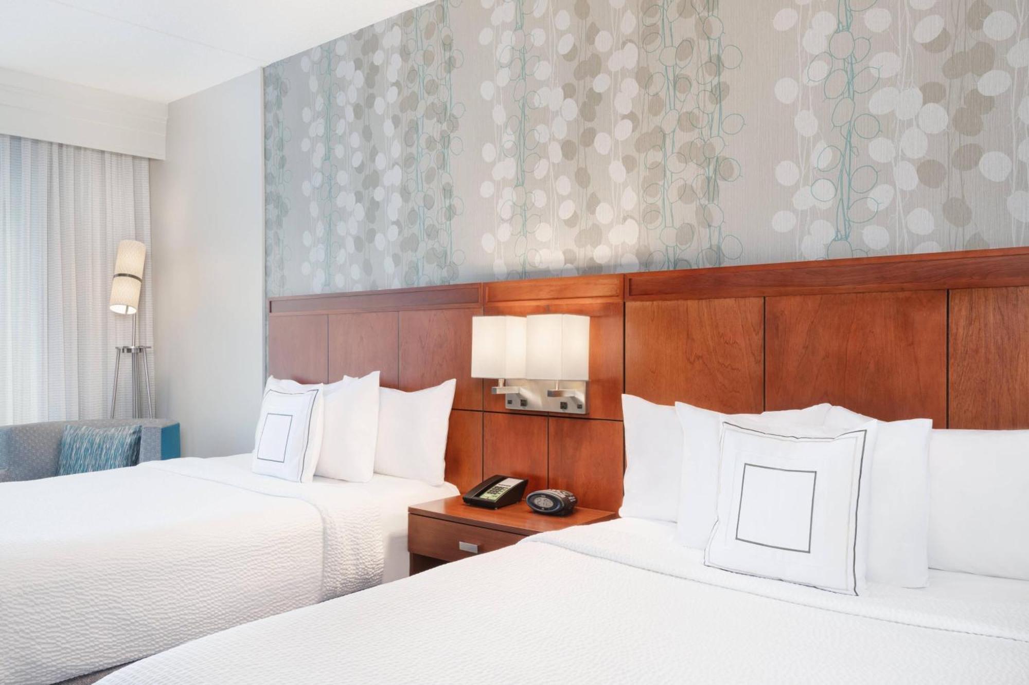 Courtyard By Marriott Pittsburgh Washington Meadow Lands Hotel Kültér fotó