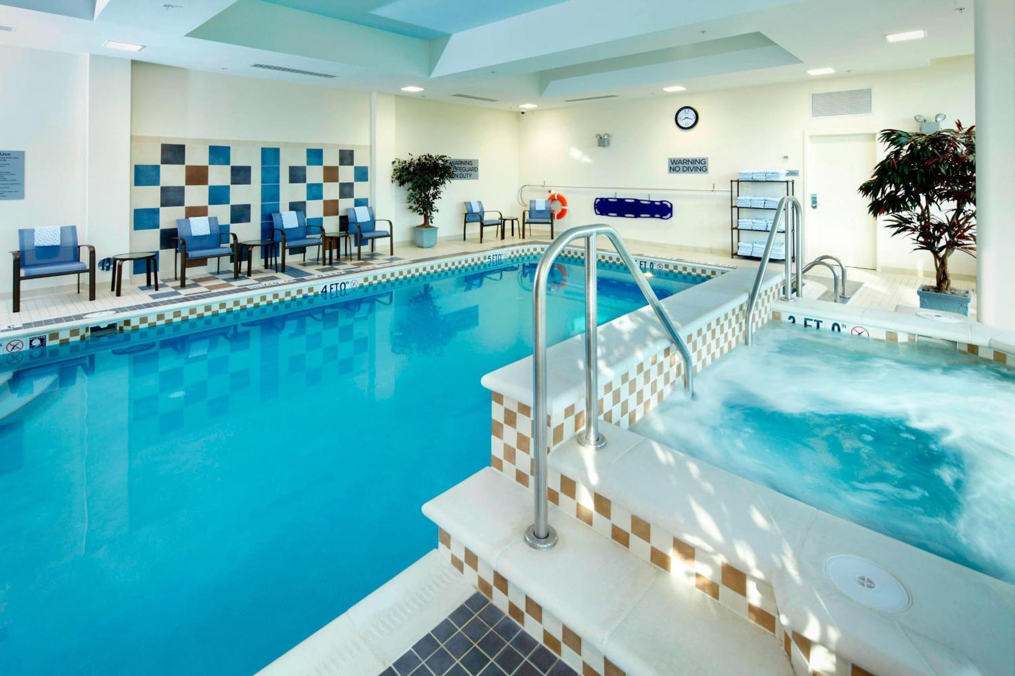 Courtyard By Marriott Pittsburgh Washington Meadow Lands Hotel Kültér fotó