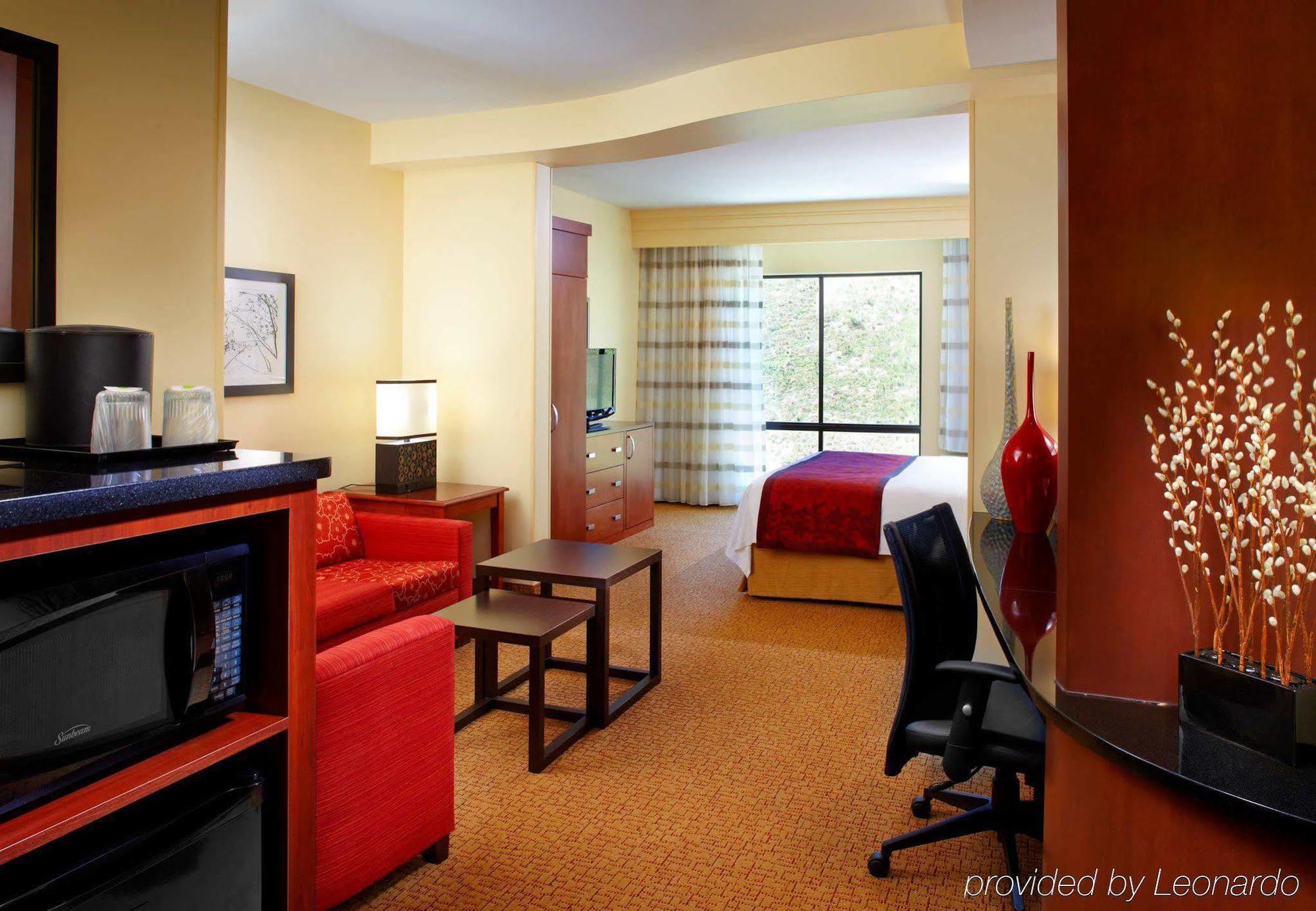 Courtyard By Marriott Pittsburgh Washington Meadow Lands Hotel Kültér fotó